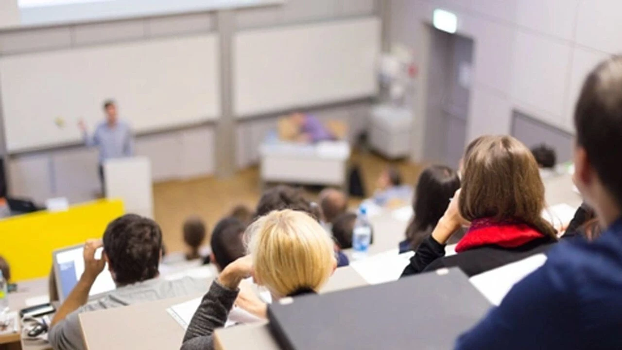 universite-kayitlari-ne-zaman-basliyor2.webp