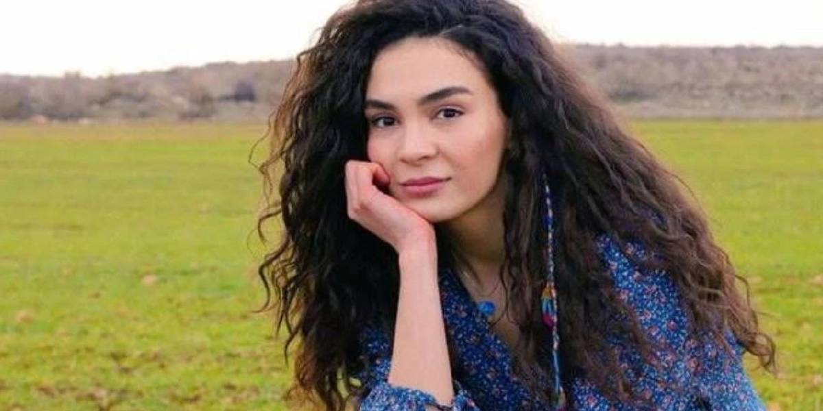 ebru-sahin.jpg