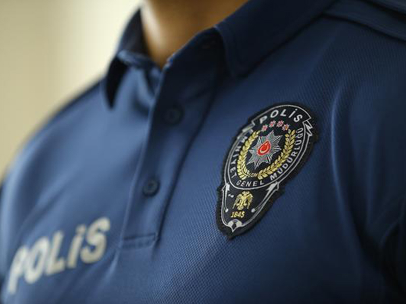 polis.jpg