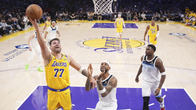 lakers3.jpg