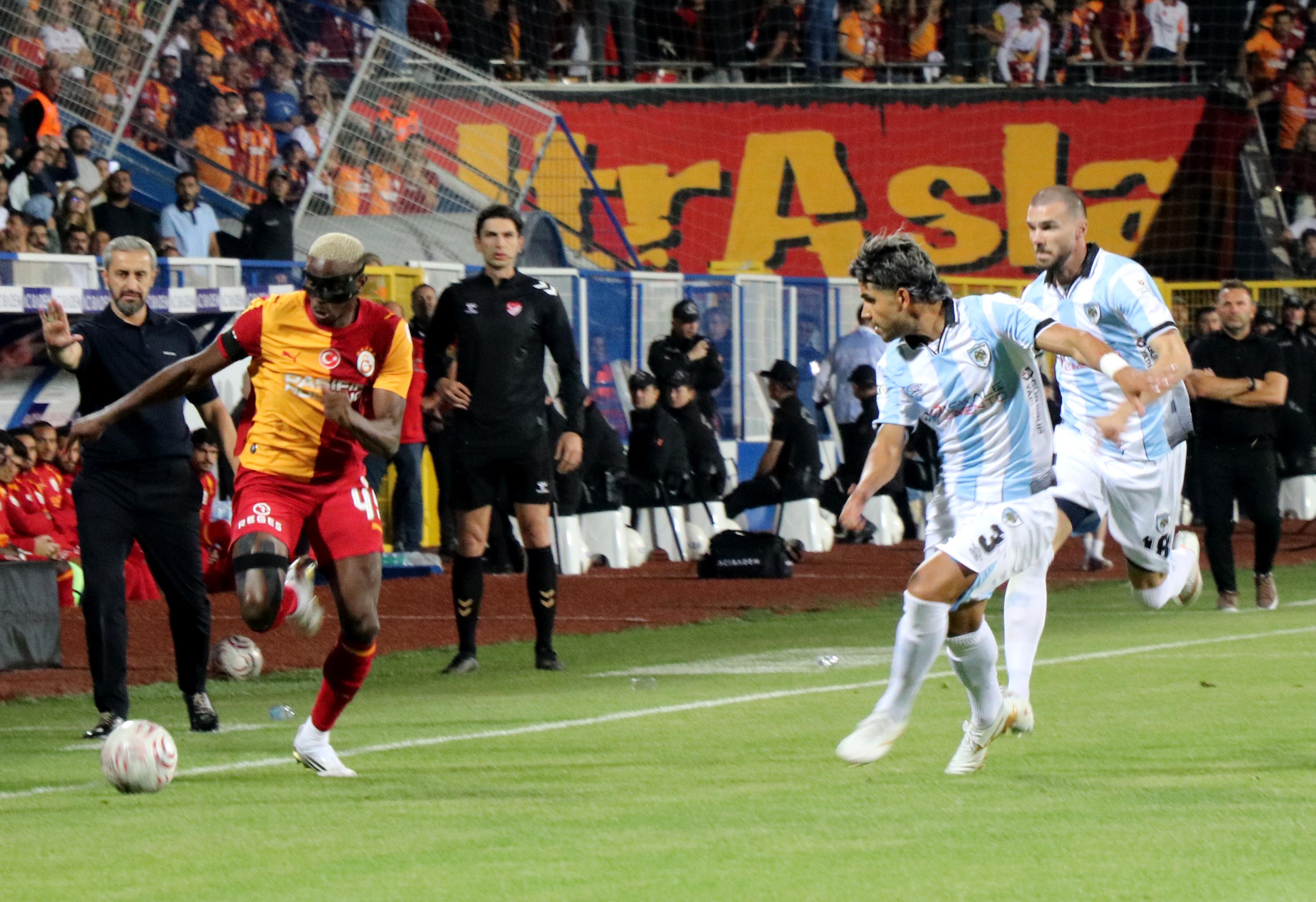 erzurumspor-fk-galatasaray-fotografl-1468834-437038.jpg