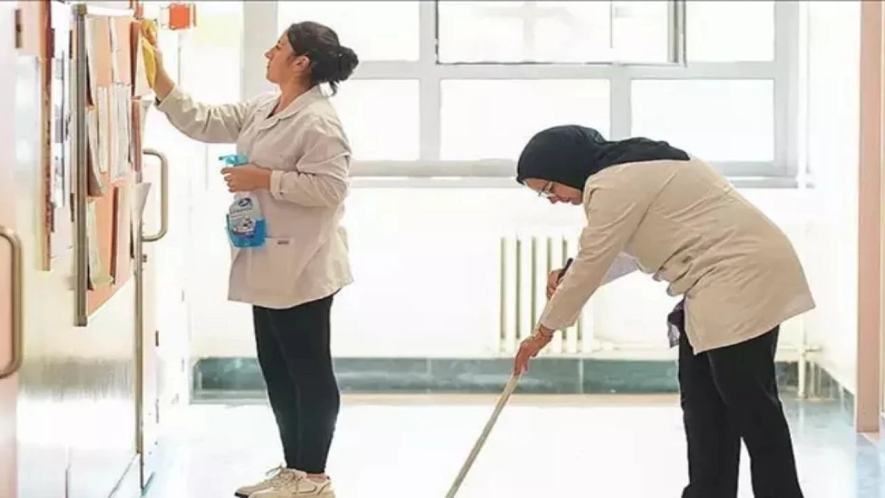 okullarda-temizlik-gorevlisi-alimi-basladi-iste-sartlar.webp