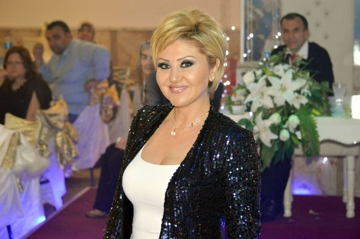 unlu-sarkici-hamiyet-edremit-te-kina-gecesine-5959827-amp.webp