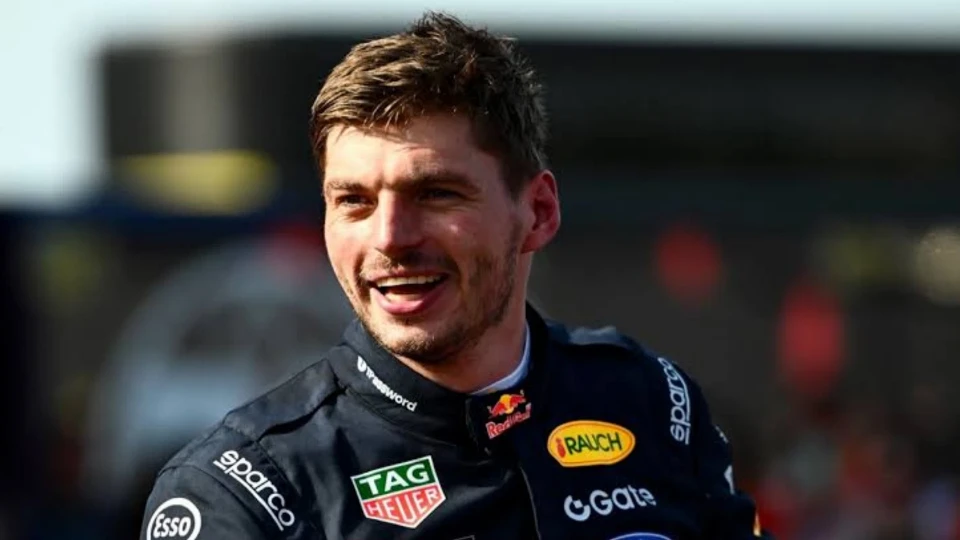 a74405ce-red-bull-max-verstappen-ile-2030-yilina-kadar-sozlesme-imzaladi.webp