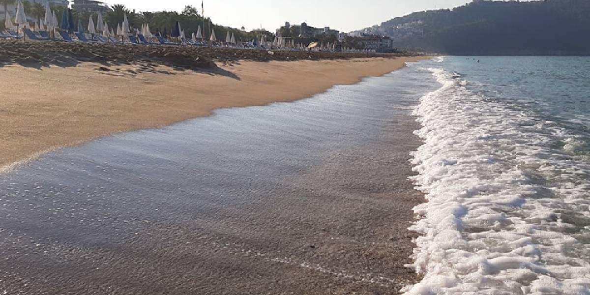 alanya-keykubat-plaji-2.jpg