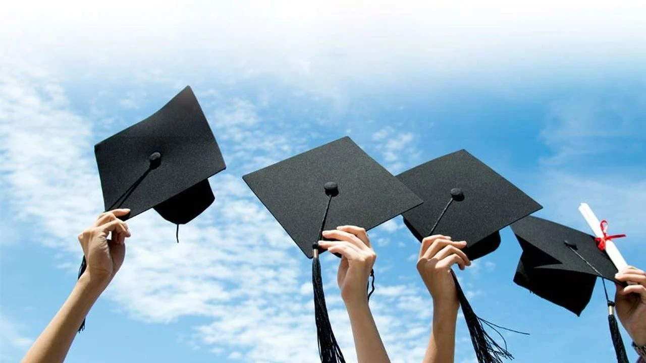 universite-burs-22.webp