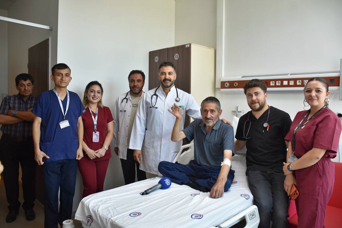 soluk-borusundan-sarimsak-cikan-recep-arslan-2.jpg