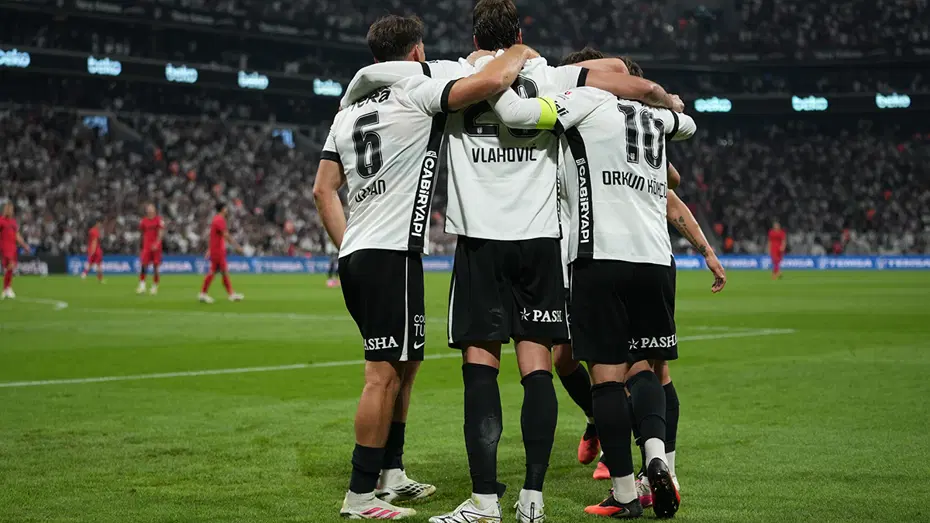 besiktas-vlahovic-orkun-salih-ozcan-329560.webp