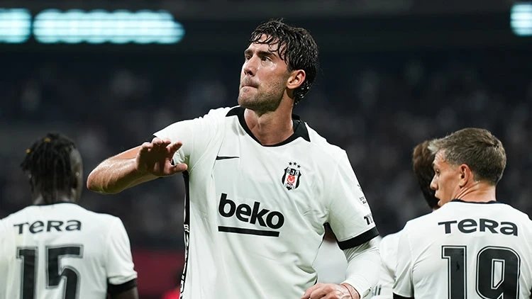 orkun-kokcu-sakat-mi-ilk-11de-oynayacak-mi-besiktas-marsilya-maci-oncesi-son-durum-1816682-202609171544-20260917154433-3.jpg