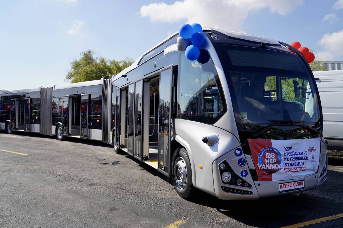 ibb-iett-kac-yeni-metrobus-aldi-9.jpg
