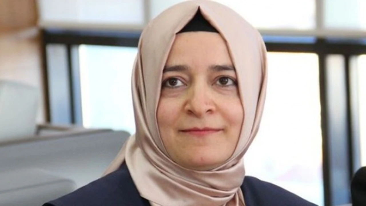 ayse-hilal-sayan-koytak2.webp