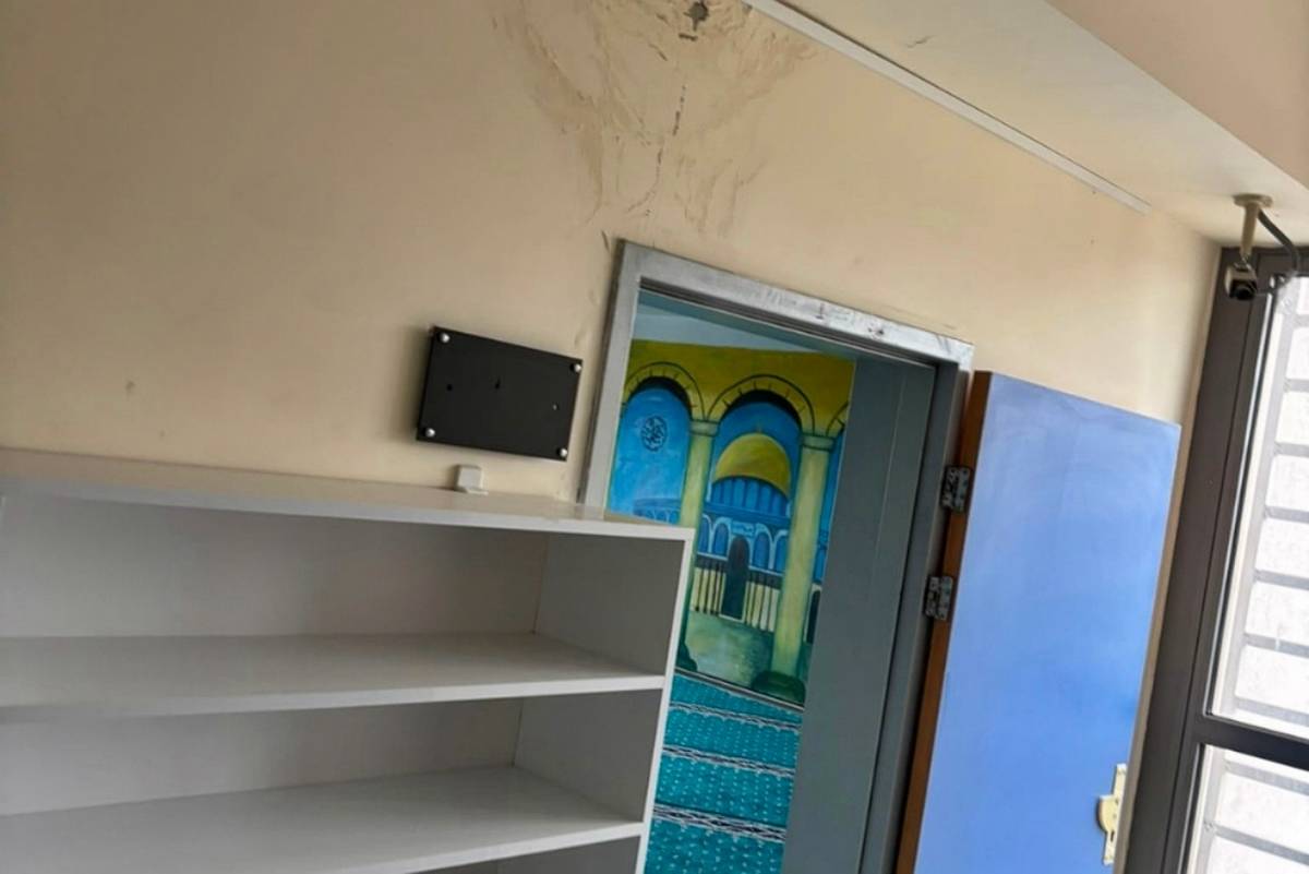 beykoz-selahattin-karakasli-imam-hatip-ortaokulunda-ogrencilerin-bahceye-cikmasi-neden-yasak-2.jpg