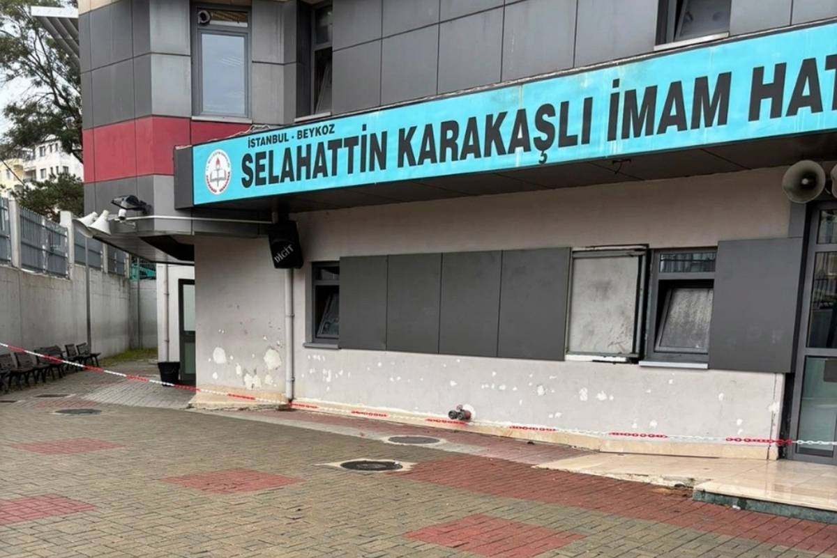 beykoz-selahattin-karakasli-imam-hatip-ortaokulunda-ogrencilerin-bahceye-cikmasi-neden-yasak-4.jpg