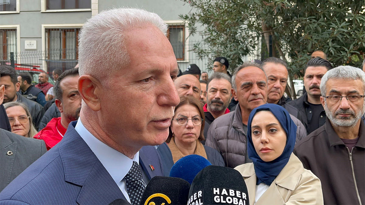 Maltepe’de 7 katlı binanın ilk 3 katı çöktü: Enkaz altında kalanlar var 3 2.jpg