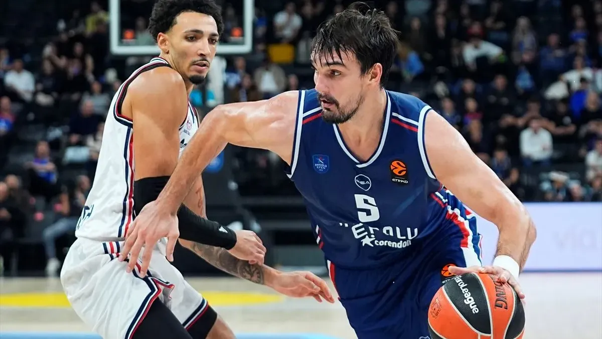 efes3.webp