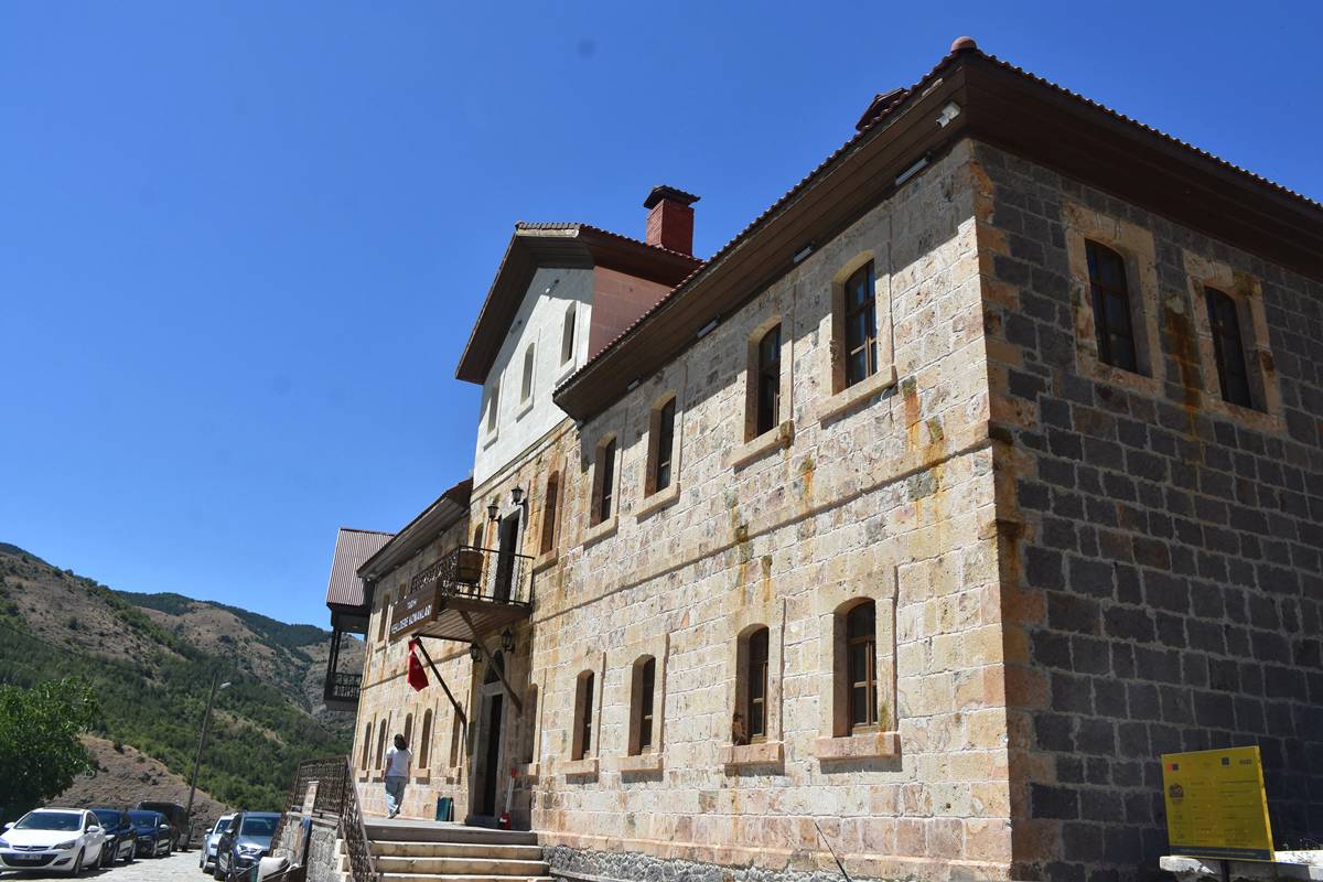 gumushane-yesildere-konagi-ziyarete-acildi-mi-giris-ucretsiz-mi-1.jpg