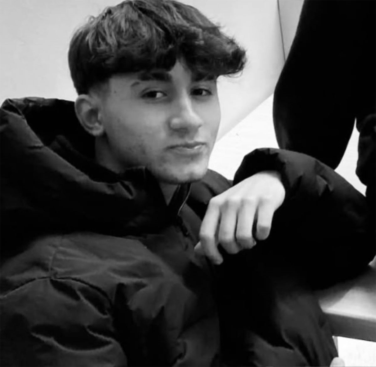 hjbasliksiz-5.jpg