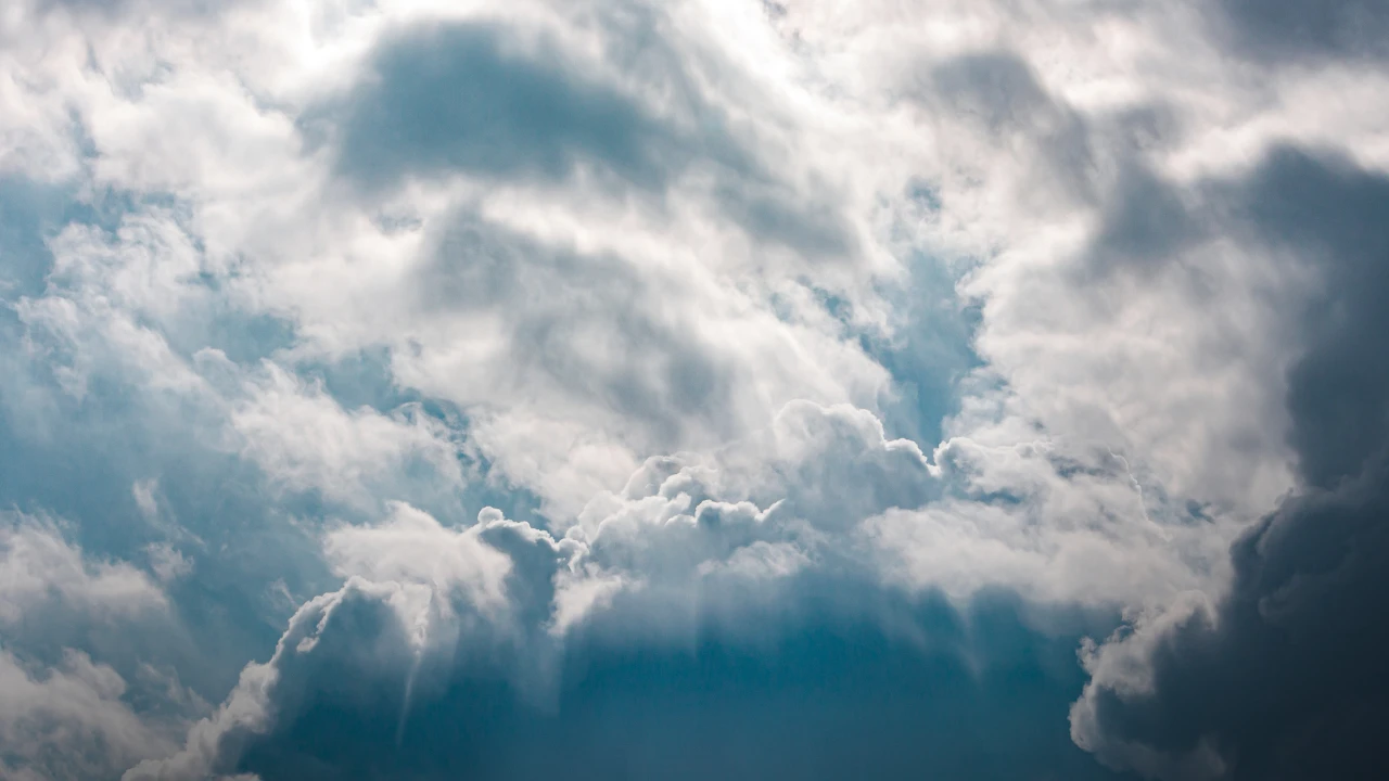 izmirde-bugun-hava-nasil-olacak-meteoroloji-acikladi-25-eylul-izmir-hava-durumu-1-2.webp