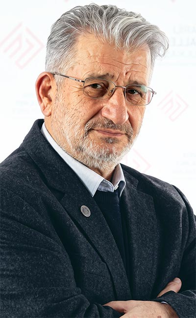 burhanettin-can.jpg