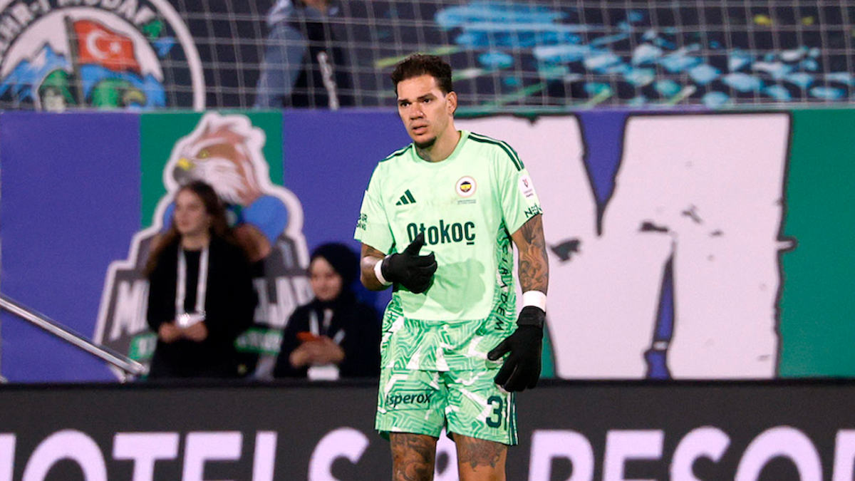 ederson44.png