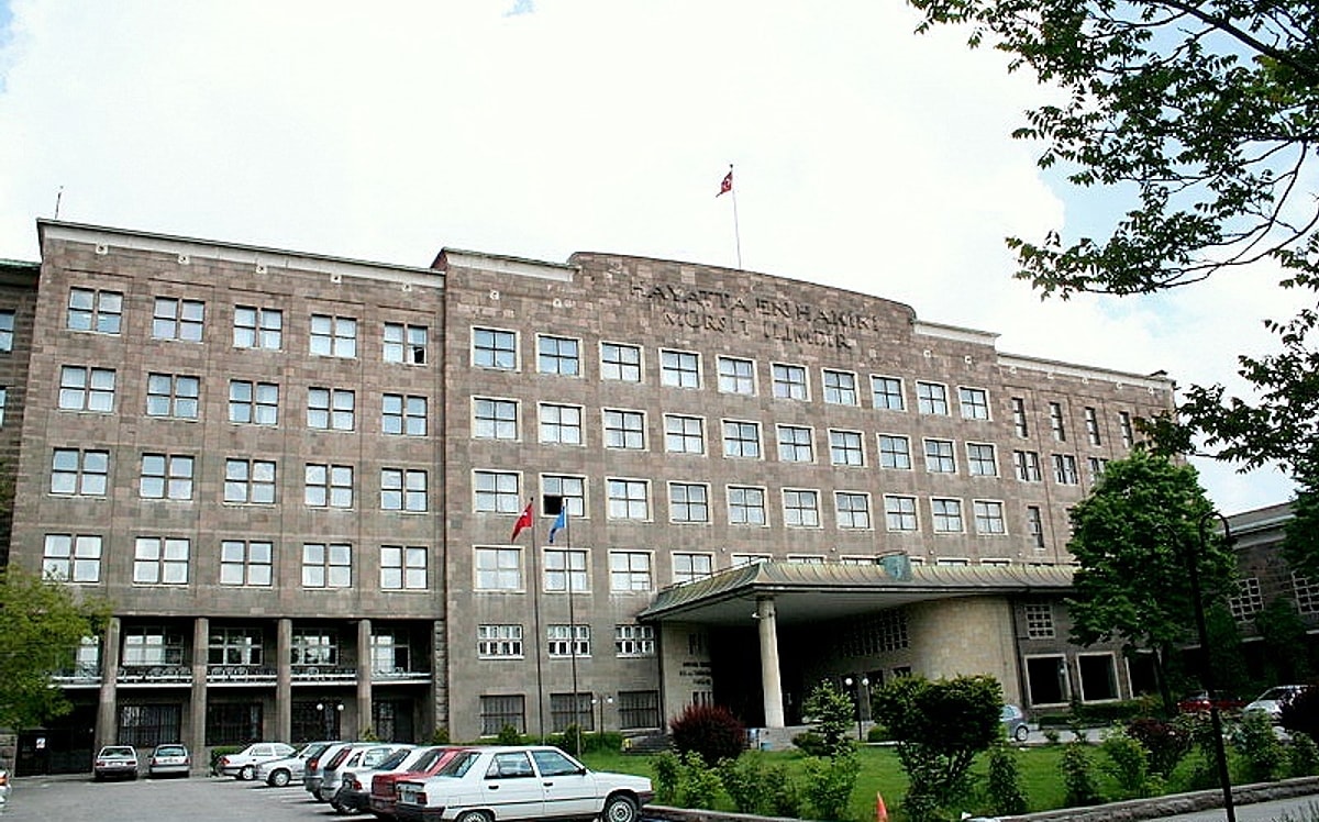 s-1b93030e81dd30c821e533282ed08447c06187e8.jpg
