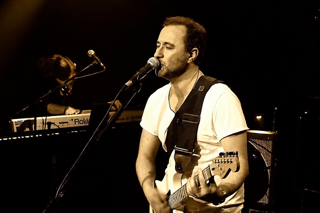 sarkici-nev-hayatini-kaybetti-20362396-6787-sd.jpg