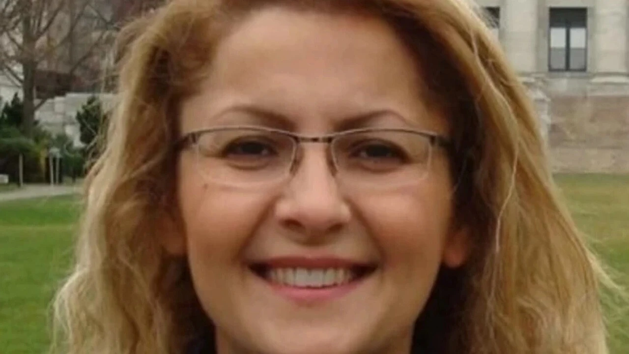 aysegul-ozdemir-ovalioglu-kimdir-17077528177772.webp